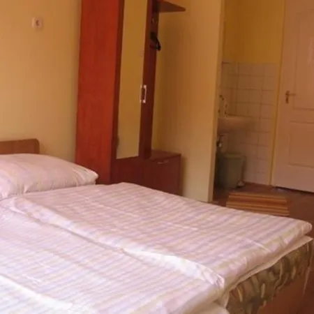 Turist Hotel Eger