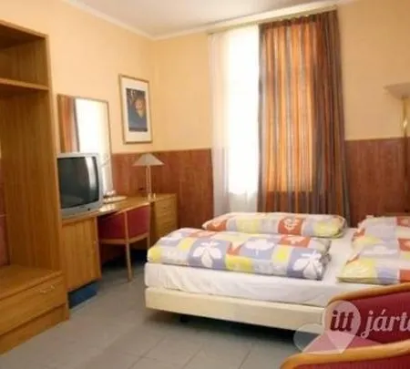 Hotel Turist Eger
